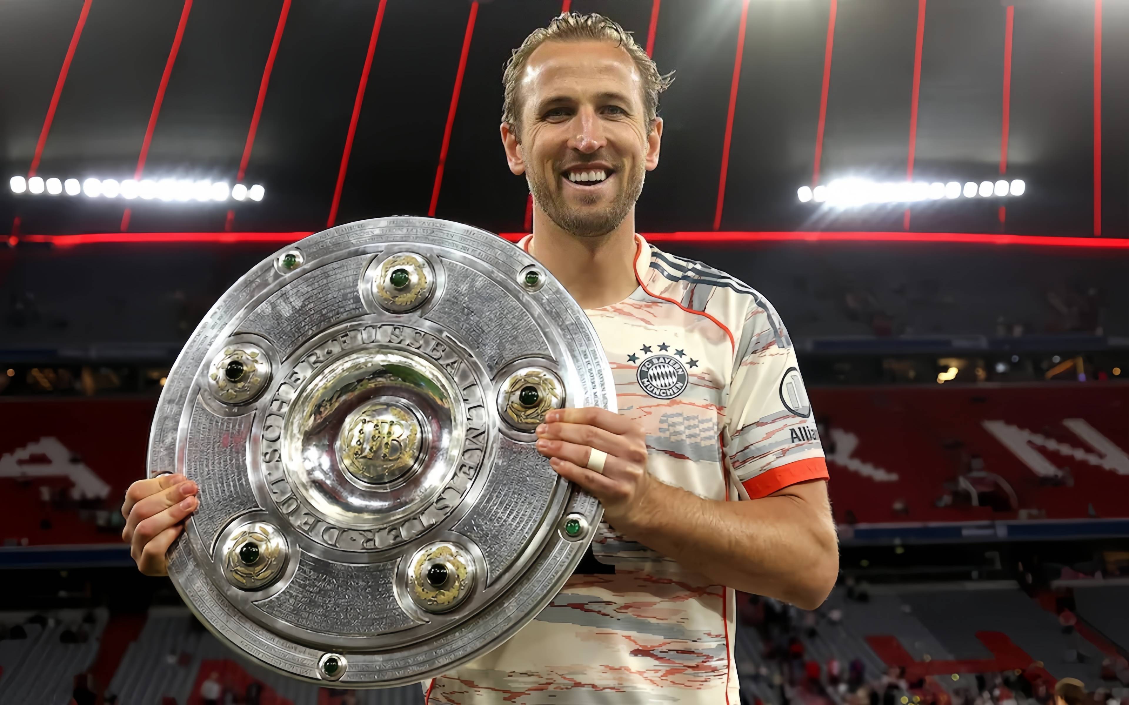 开云-凯恩回归赛场，挺进下一轮首场状态亮眼，老鹰观众沸腾！的简单介绍