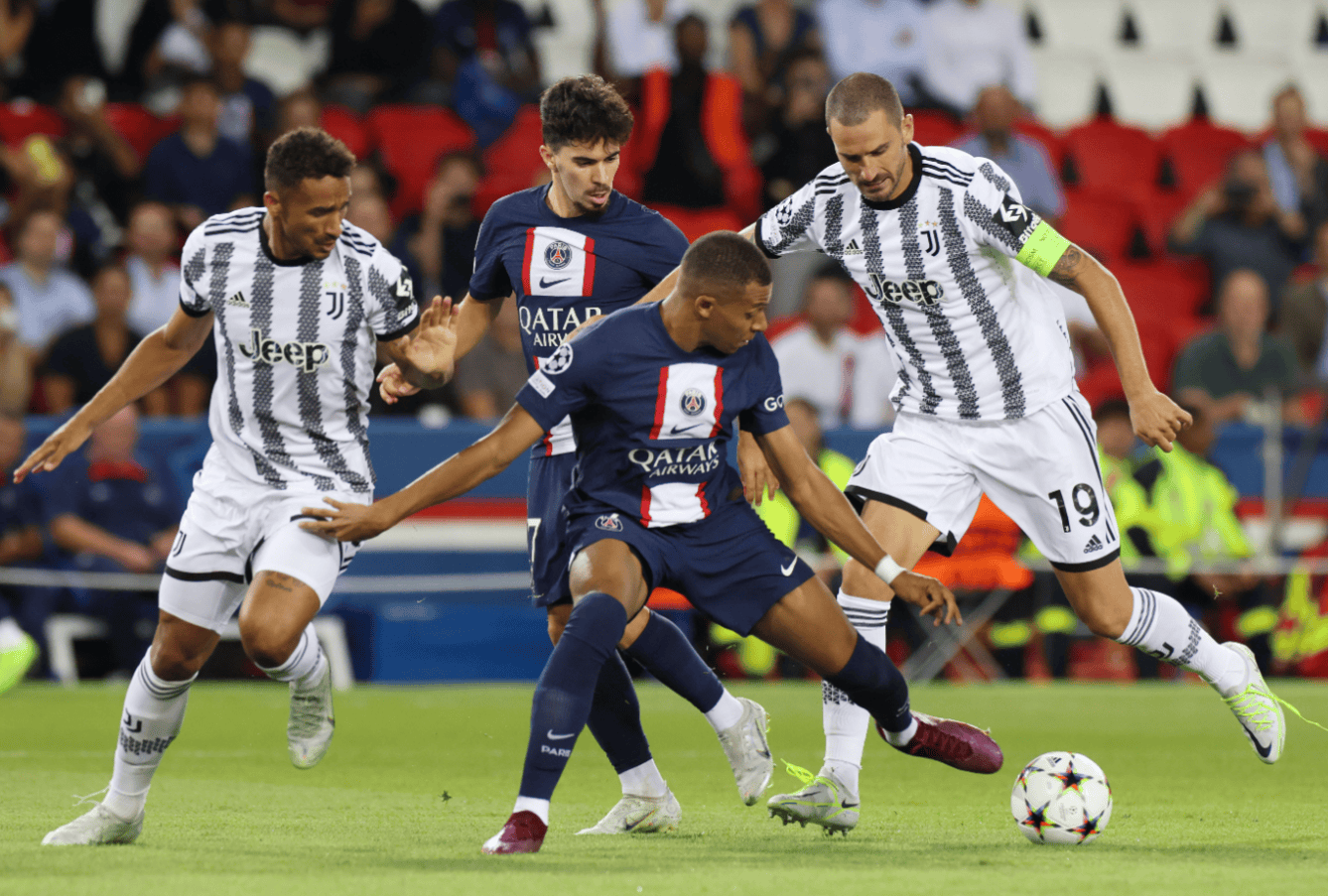 Kaiyun-Doinb在巴黎圣日耳曼比赛中回归赛场，惊险取胜引发热议！的简单介绍